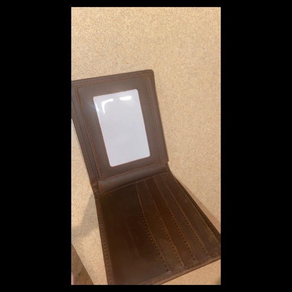 Men’s Wallet - Picture 2 of 3